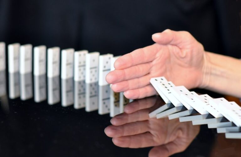 Stop the dominos