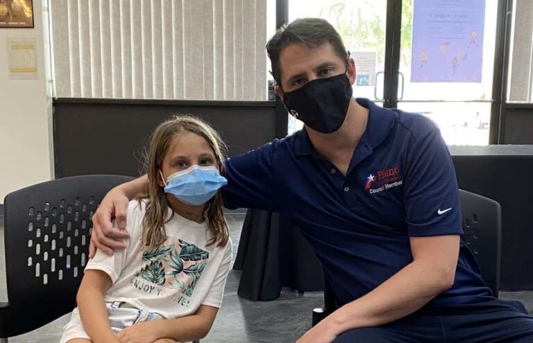 Wearing masks voluntarily